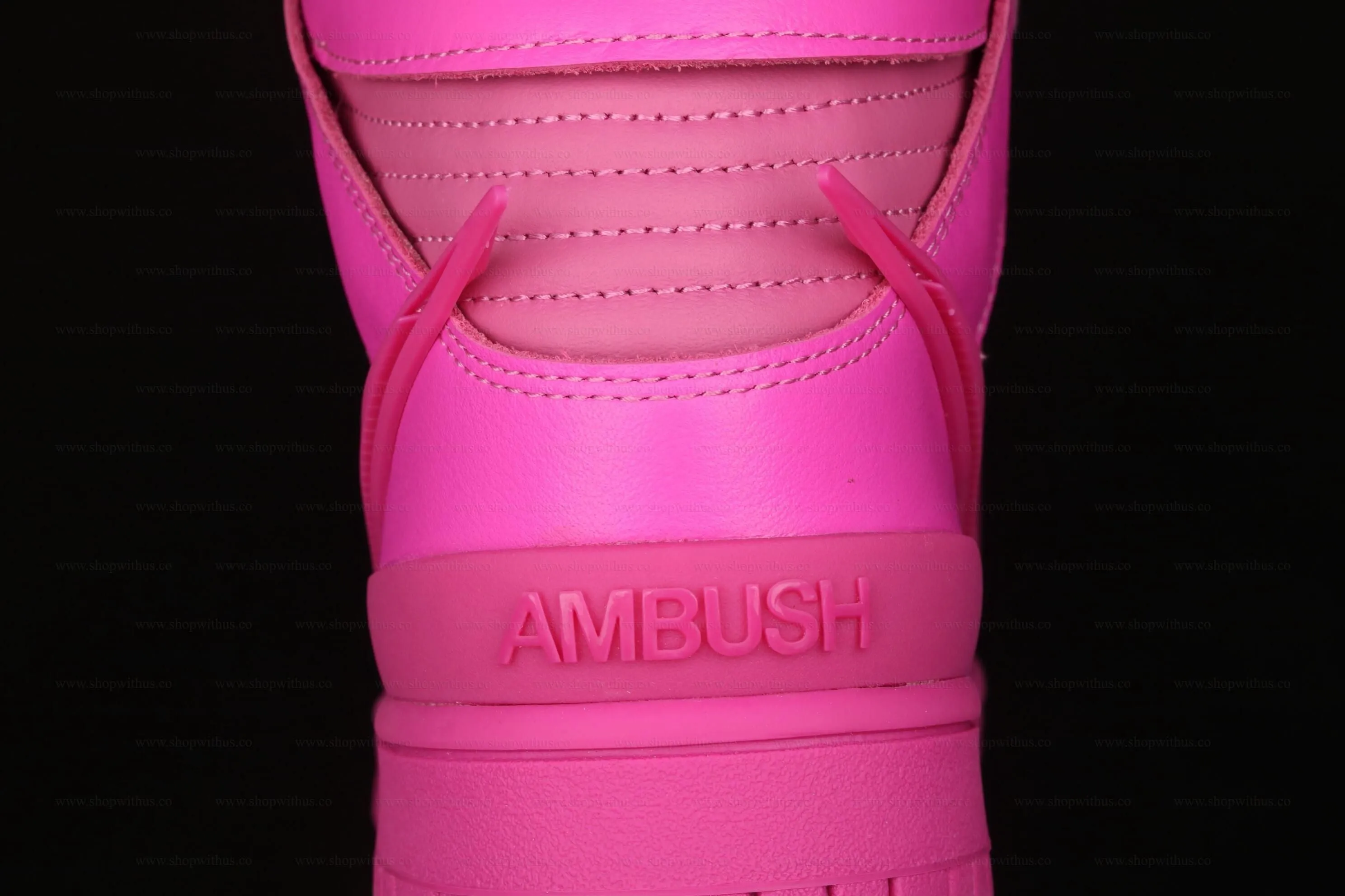 AMBUSH x NikeWMNS Dunk High - Cosmic Fuchsia