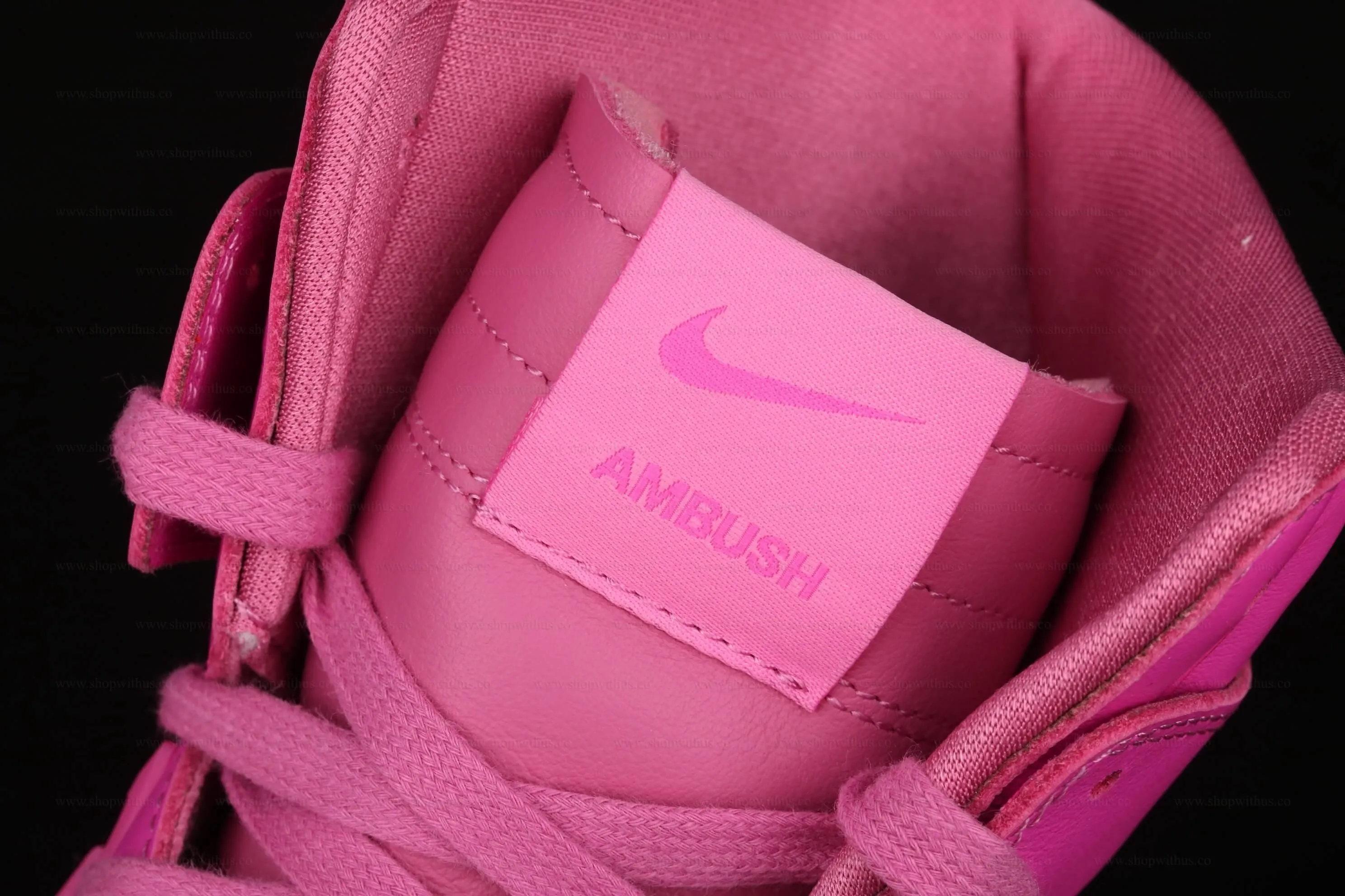 AMBUSH x NikeWMNS Dunk High - Cosmic Fuchsia