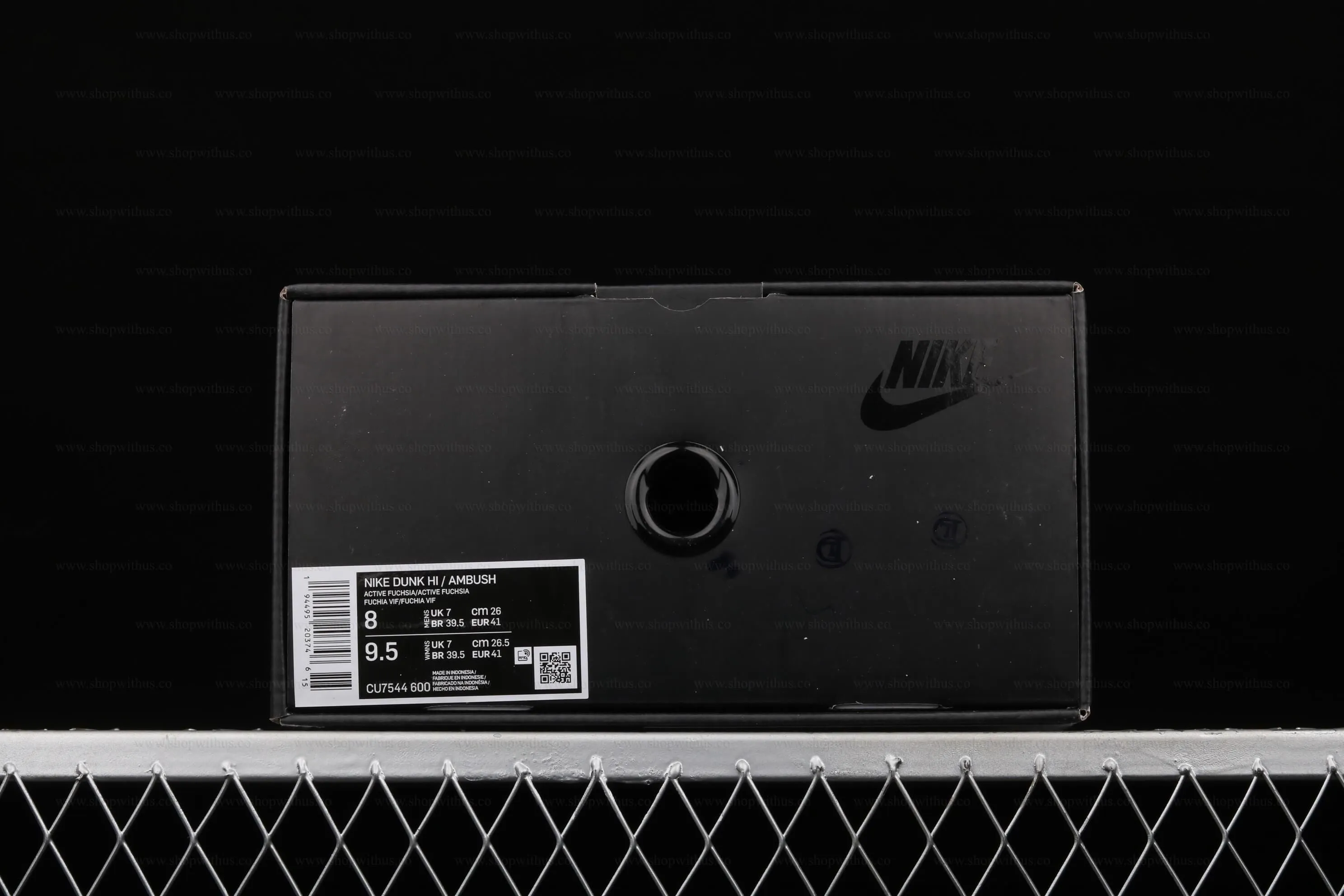 AMBUSH x NikeWMNS Dunk High - Cosmic Fuchsia