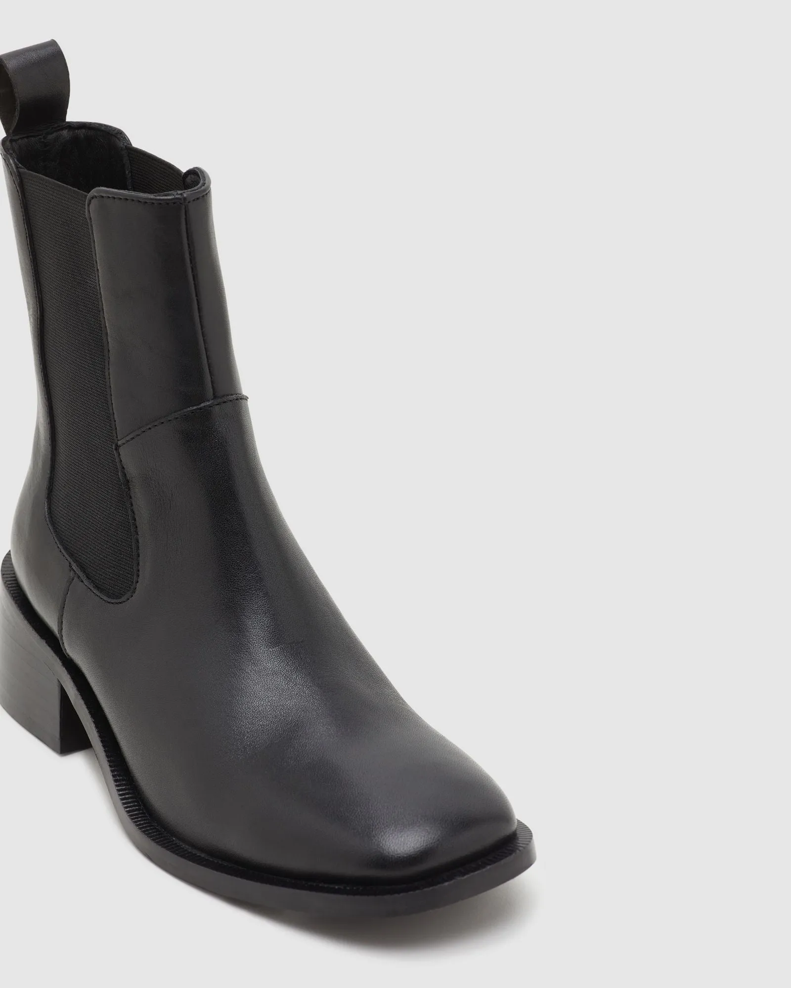 Brooke Pull On Mid Boot