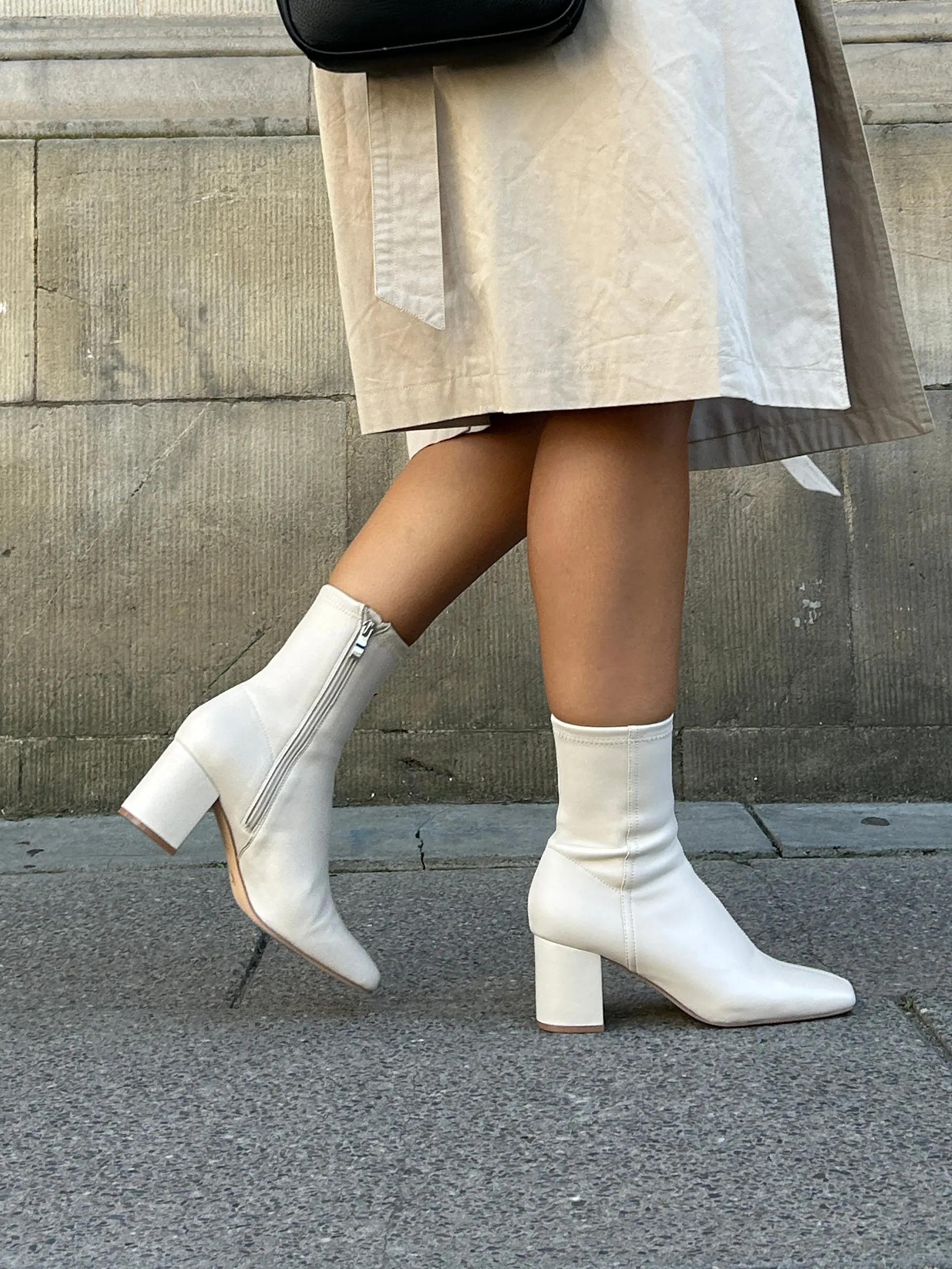 Juan II Sock Boots - Bone Stretch Leather