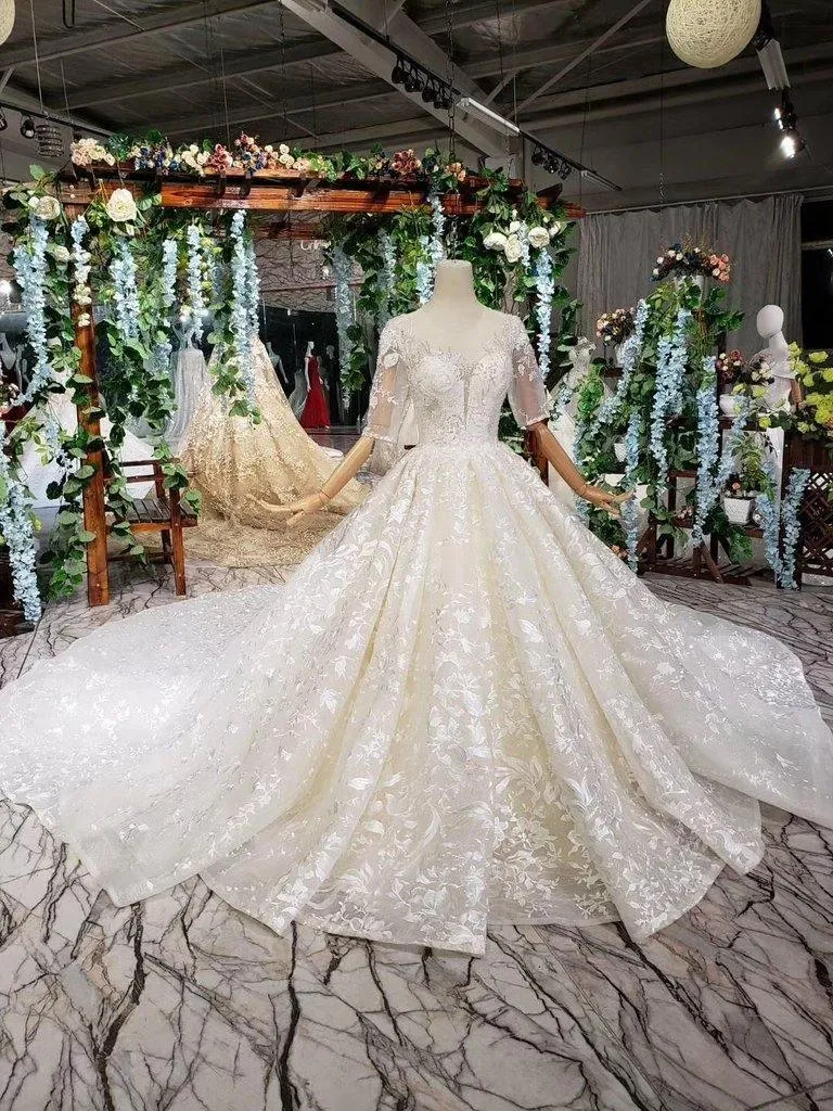 Lace Half Sleeves Ball Gown Wedding Dresses, Fashion Beading Big Wedding Gown TN119