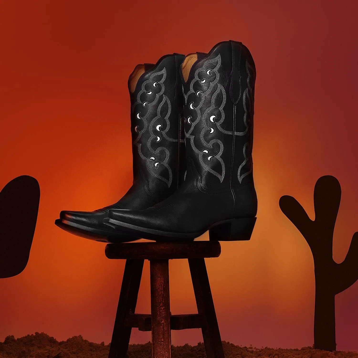 Rujo Boots Women's The Sister Onyx Caravan Calfskin Boots