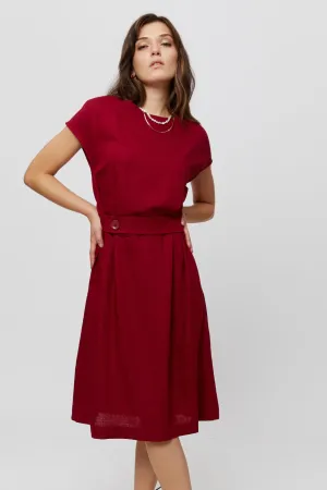 Sati | Midi Dress with Boat Neck in Red