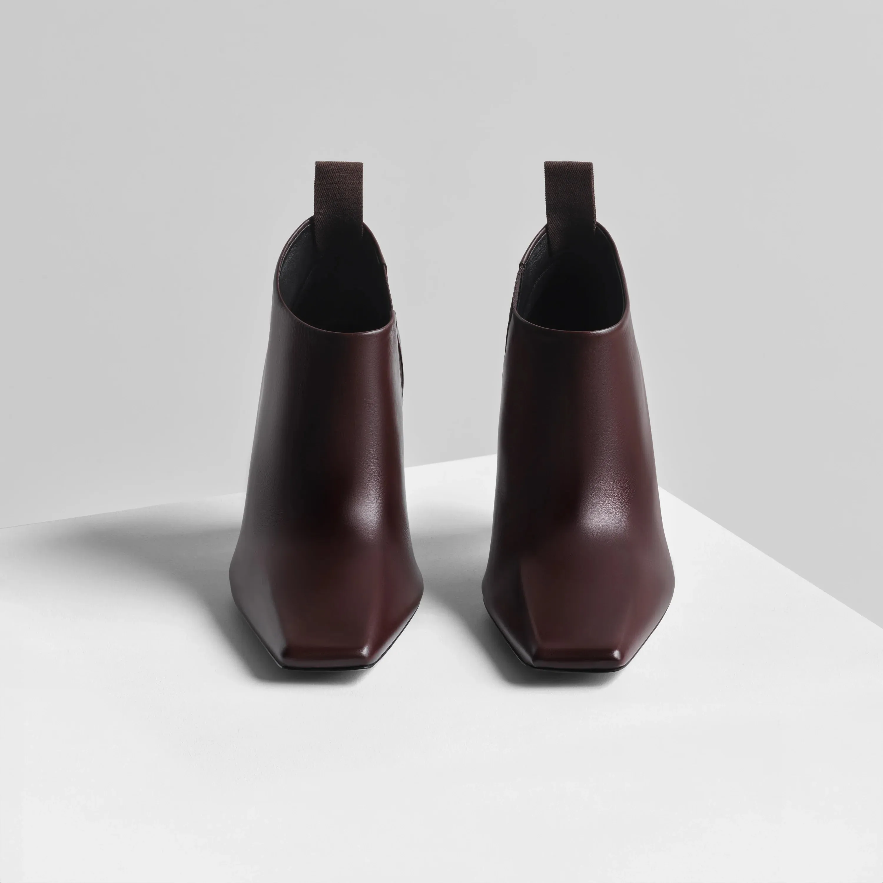 SQUARE EDGE TOE BOOT | plum brown leather