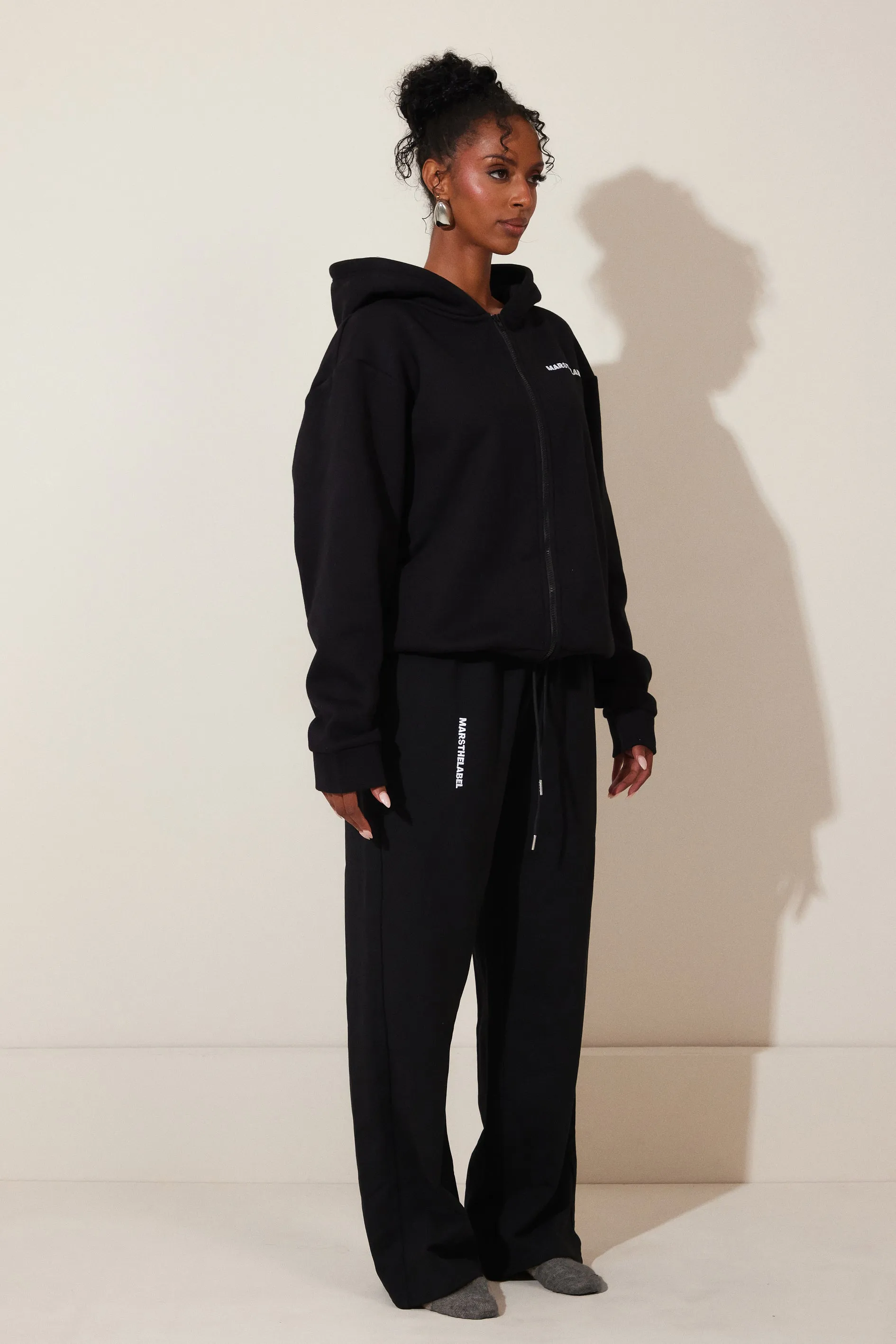 The Essentials Long Zip Jacket - Black