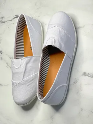 Zoe Slip On Shoes-White